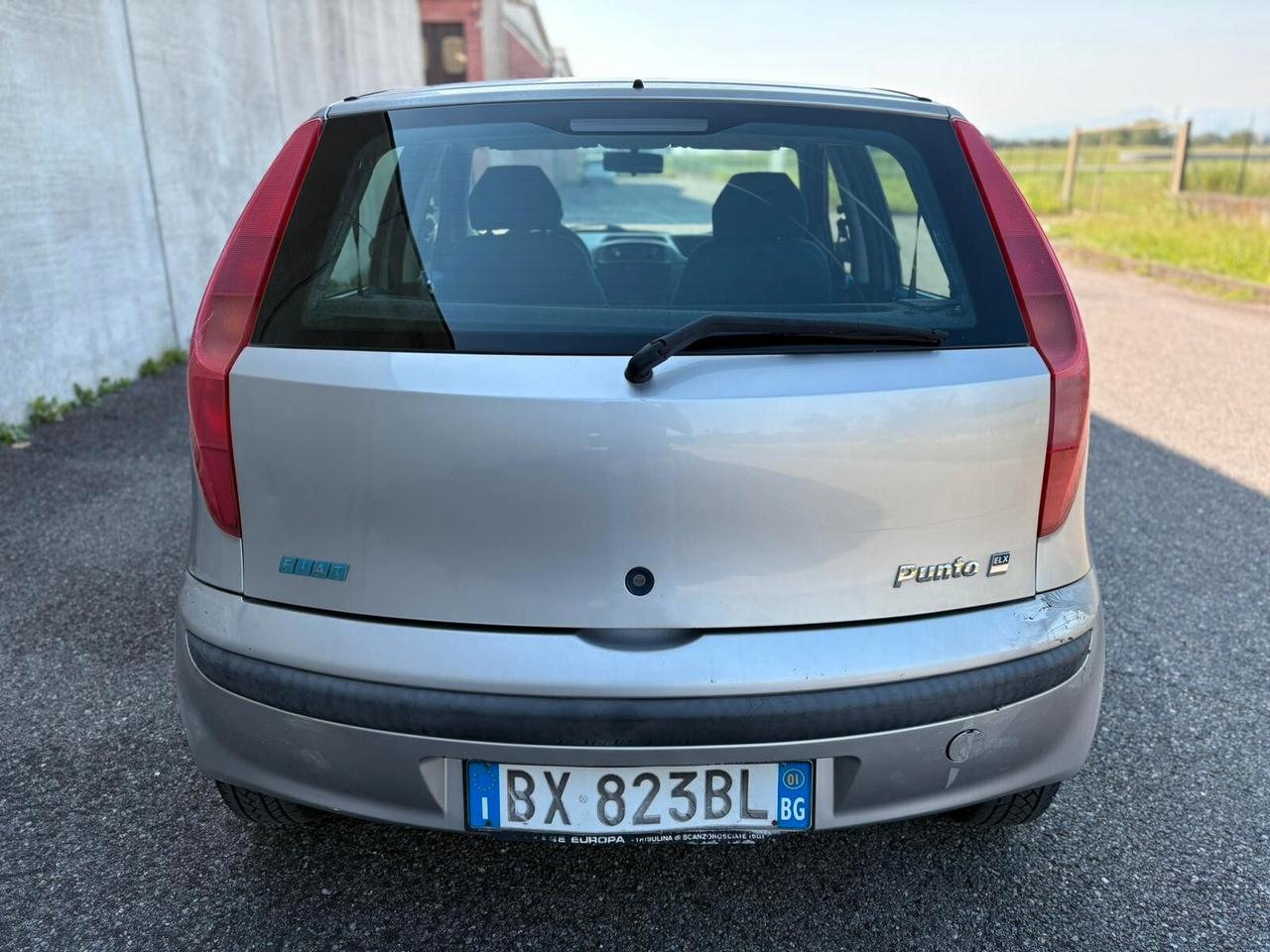 Fiat Punto 1.2i cat 5 porte NEOPATENTATI
