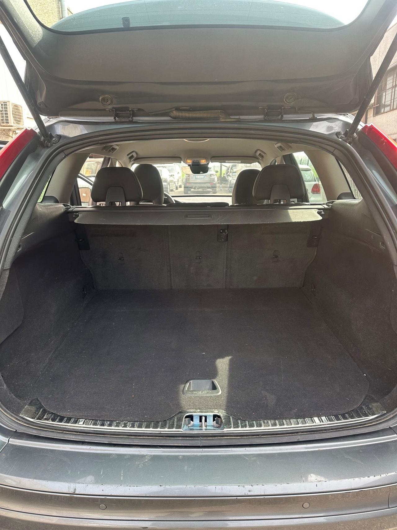 Volvo XC 60 XC60 D4 AWD Geartronic Business EURO6B