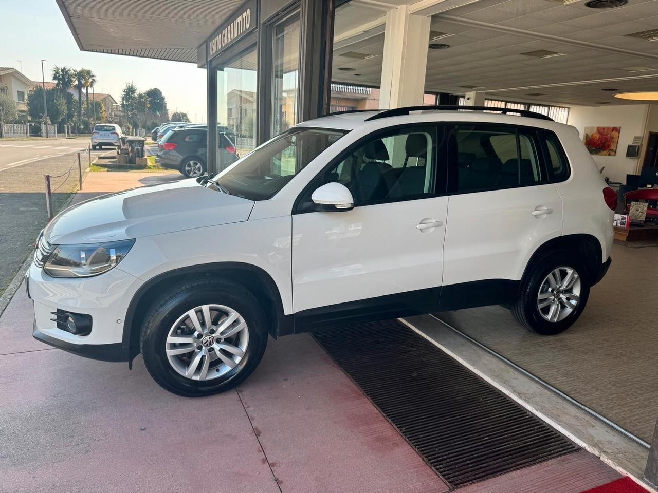 Volkswagen Tiguan 2.0 TDI 110 CV Sport & Style BlueMotion Technology