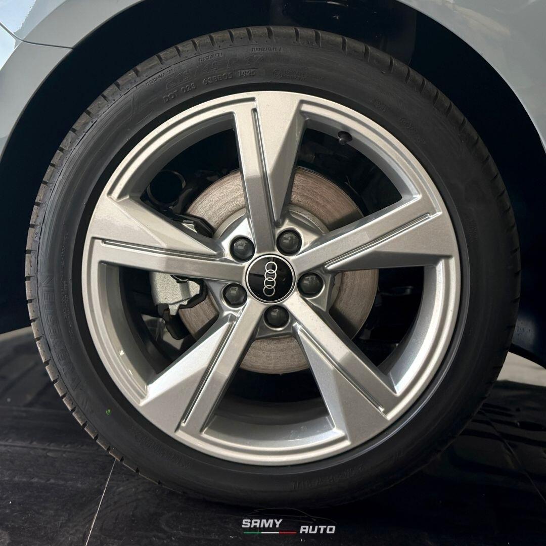 Audi A1 SPB 30 TFSI S tronic line edition