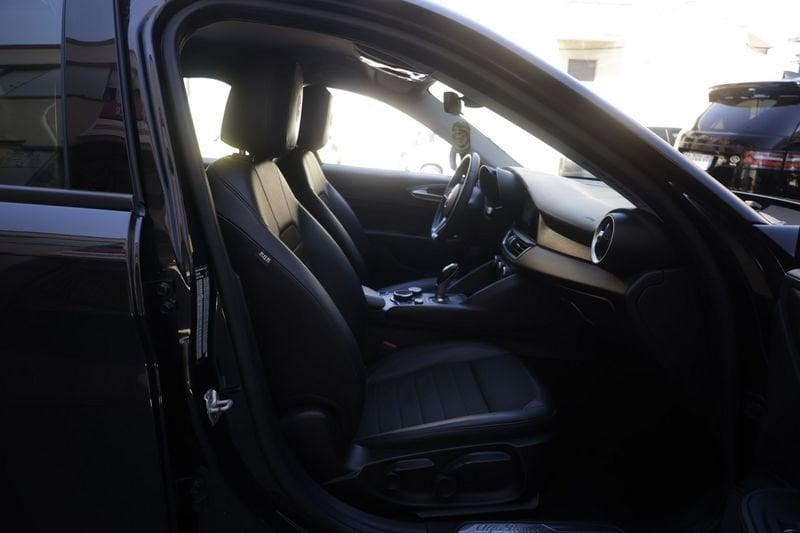 Alfa Romeo Giulia Alfa Romeo Giulia 2.2 Turbo AT8 150CV Business 110KW ANNO 2018