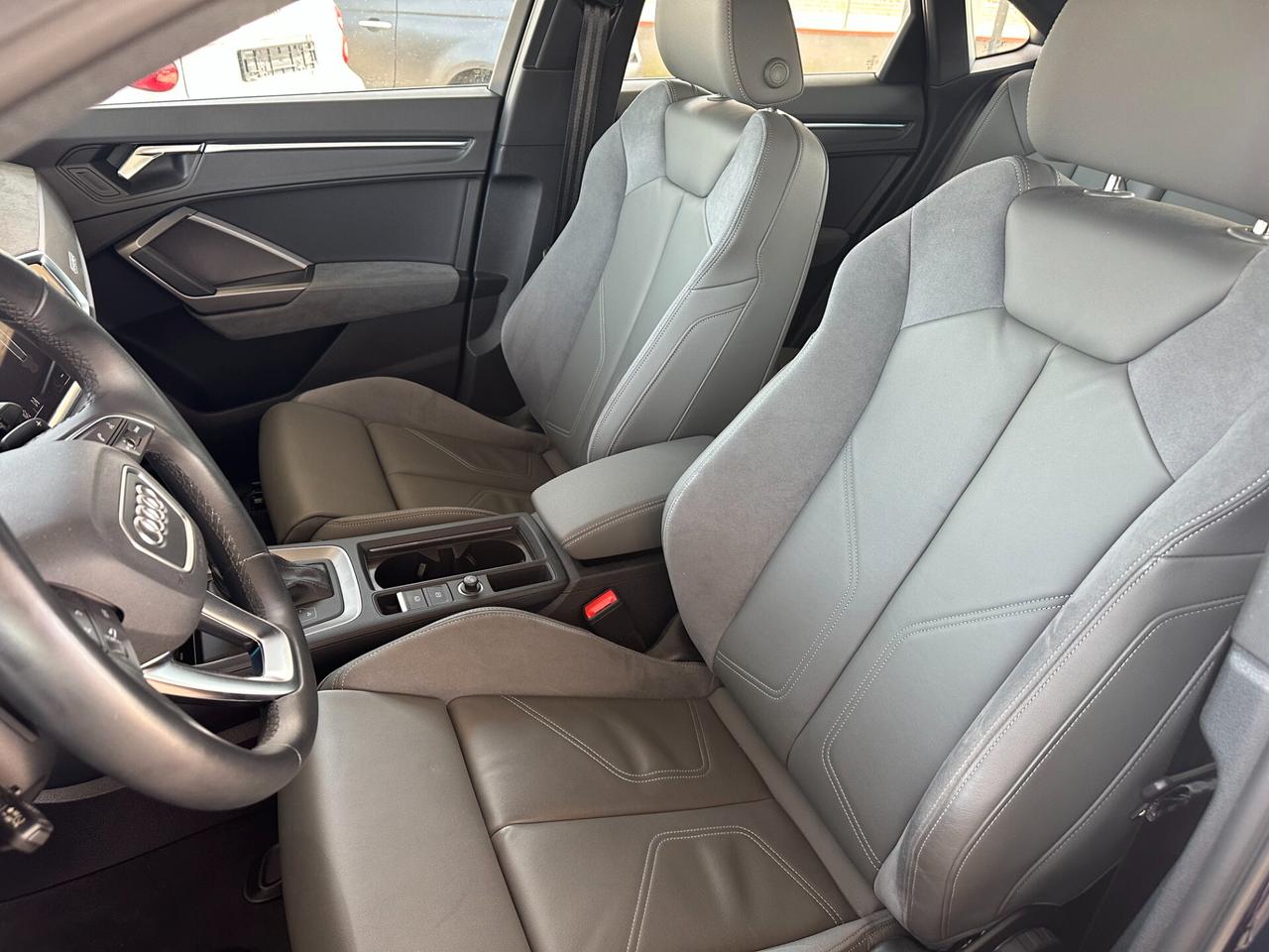 AUDI Q3 2.0TDI SPB*S-LINE*QUATTRO*200CV*VIRTUAL*AUT*GANCIO*NAVI*