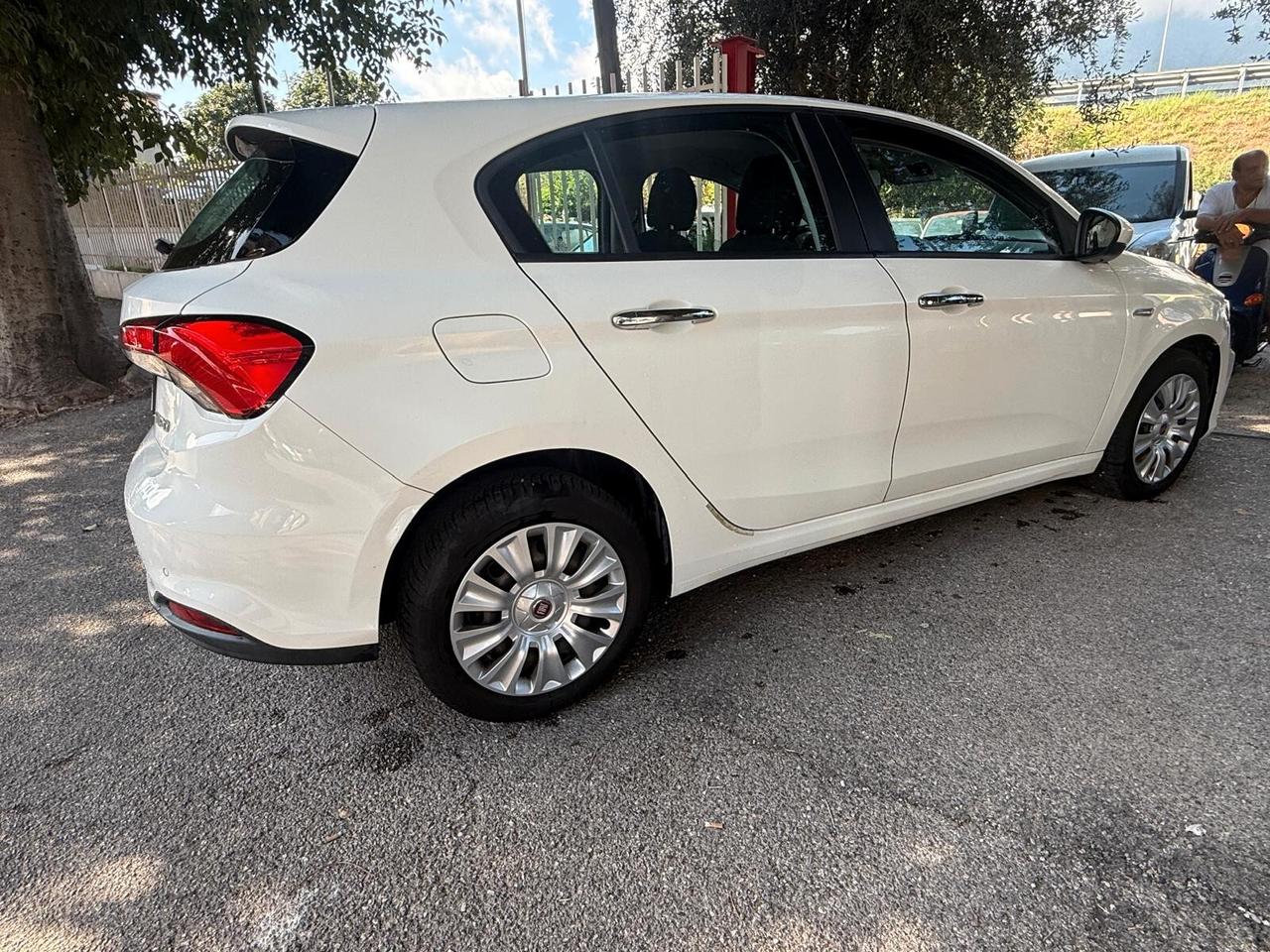 Fiat Tipo 1.4 4 porte Easy