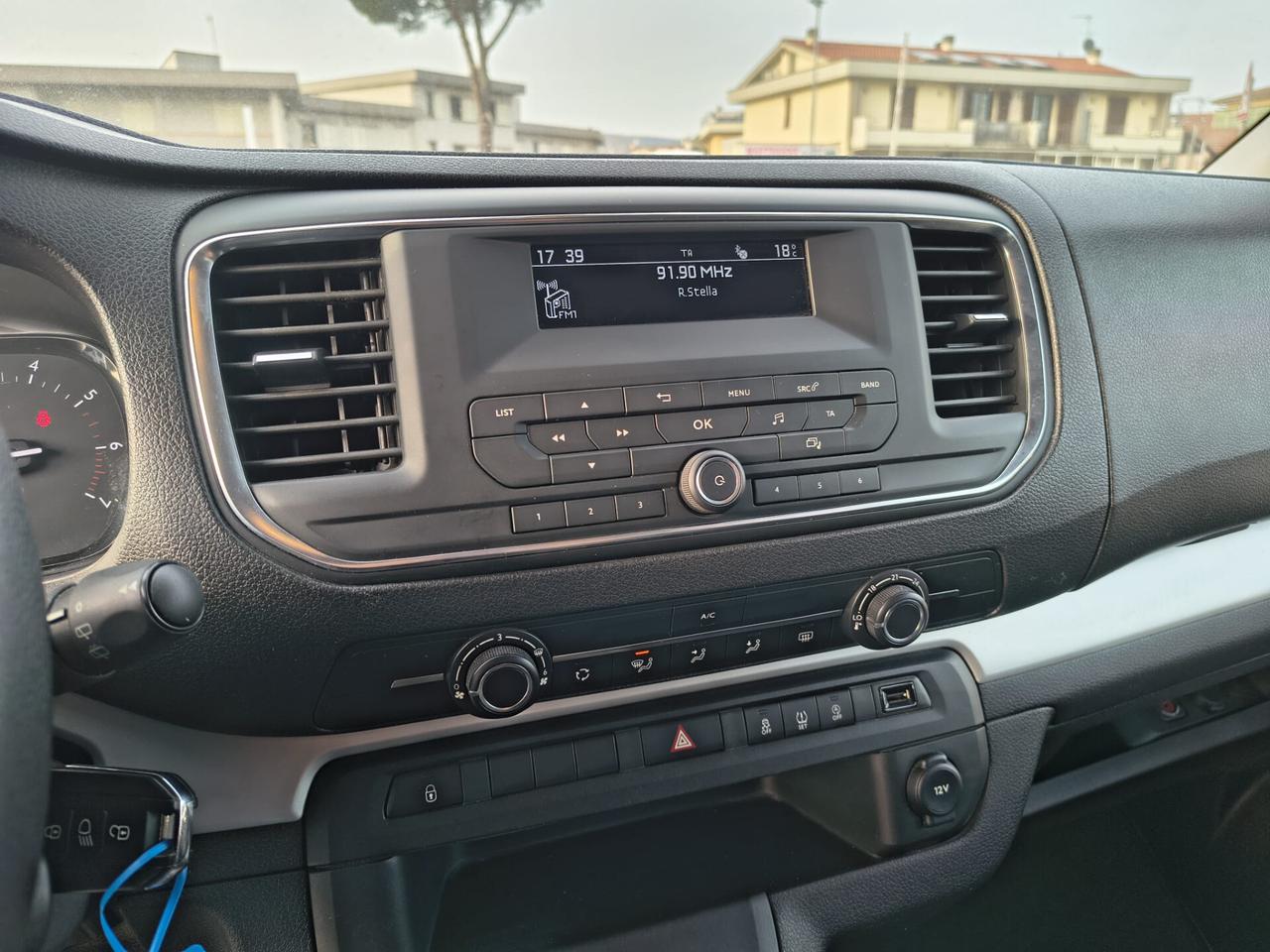 Citroen Spacetourer 2.0 BlueHDi 9 POSTI 150CV