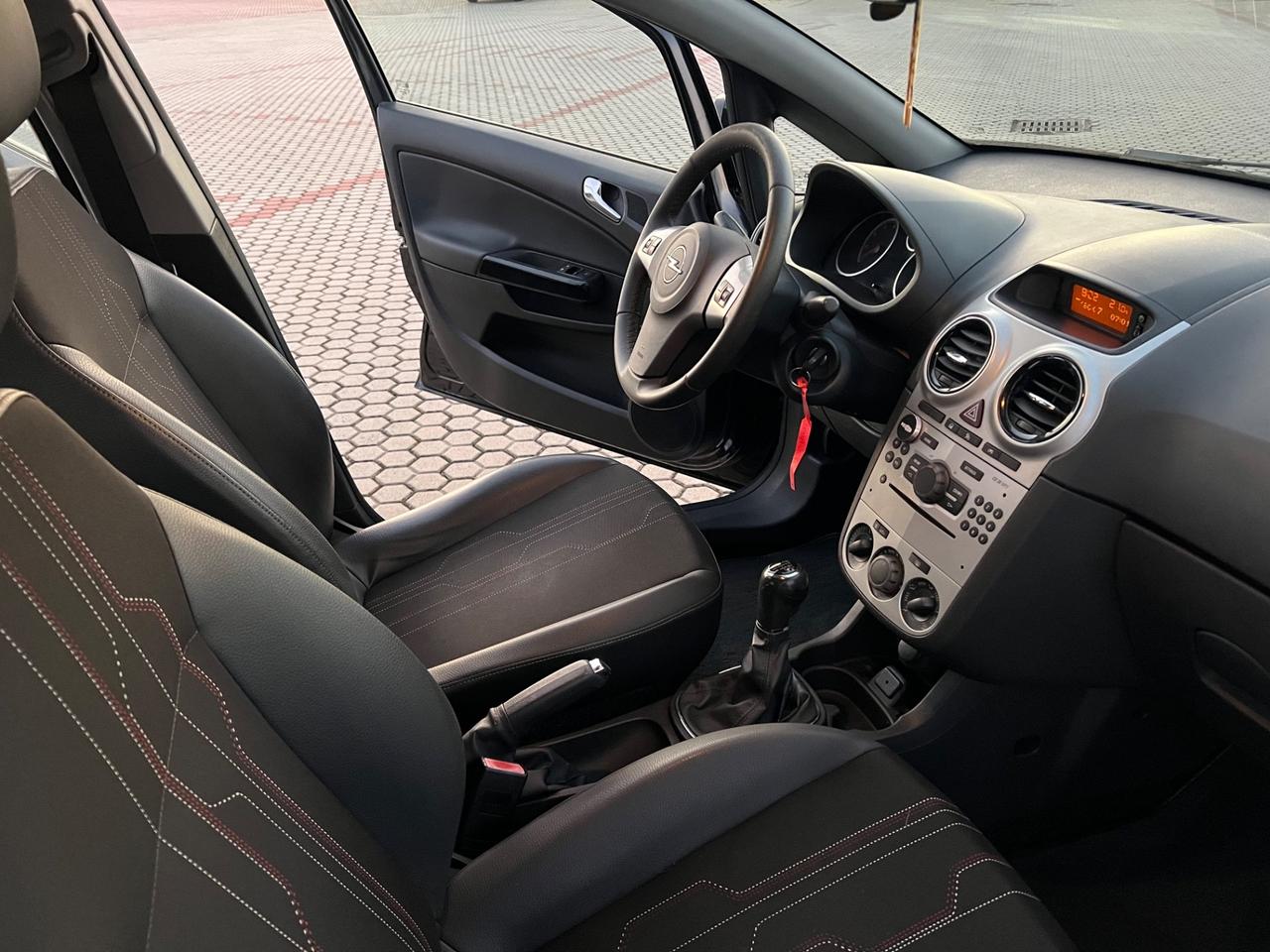 Opel Corsa 1.2 85CV 5 porte GPL-TECH Edition