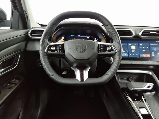 MG ZS 1.5 Hybrid+ Luxury