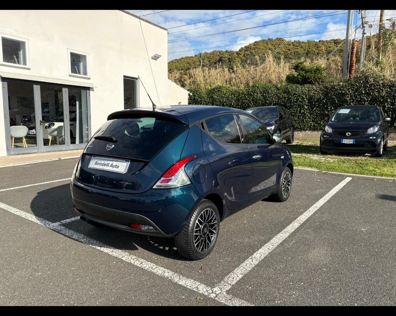 LANCIA Ypsilon 3ª serie - Ypsilon 1.2 69 CV 5 porte 30th Anniversary