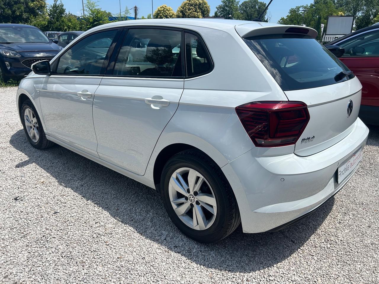 Volkswagen Polo 1.6TDI 5P Comfortline NEOPATENTATI