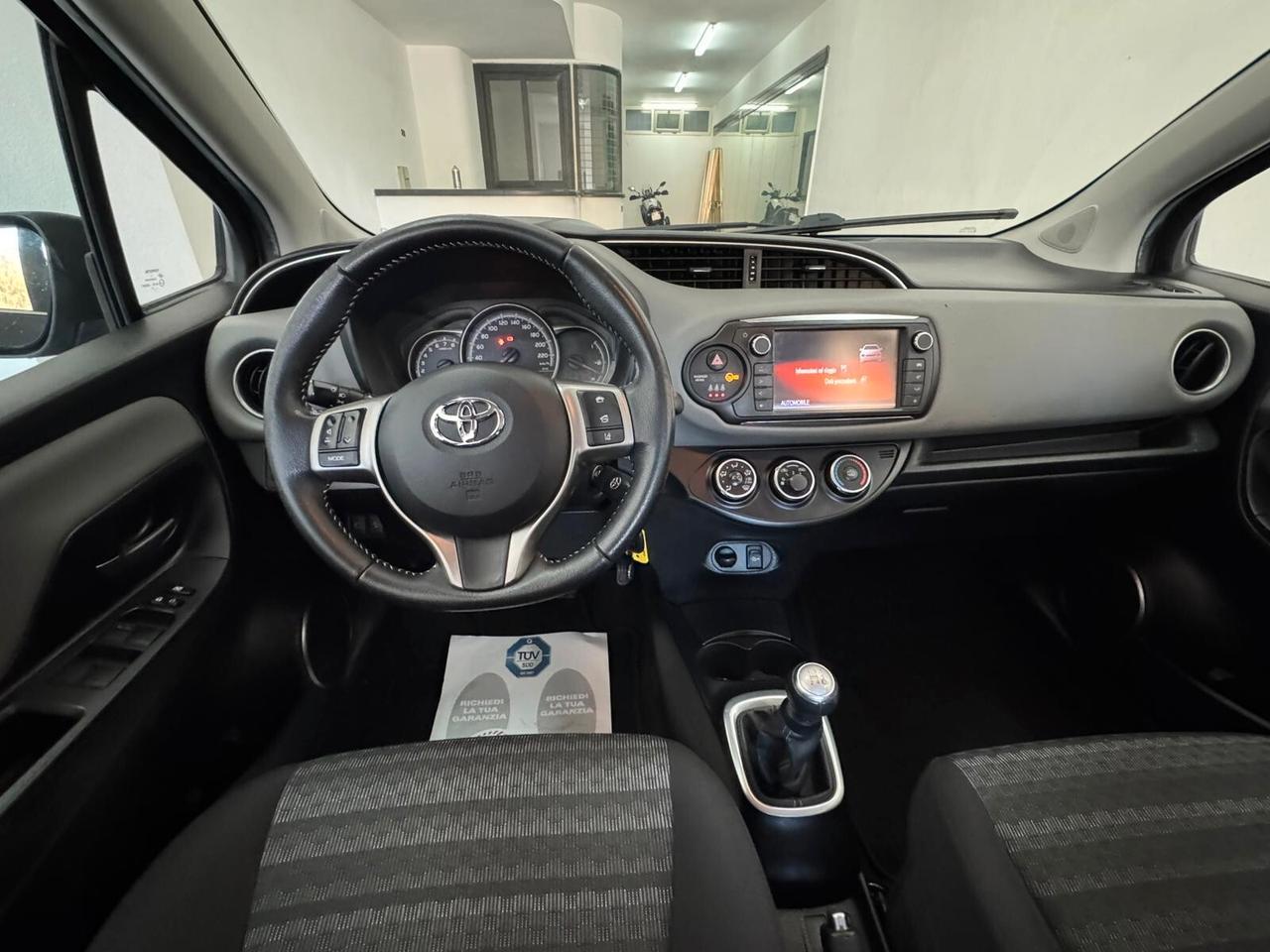 Toyota Yaris 1.0 5 porte Lounge