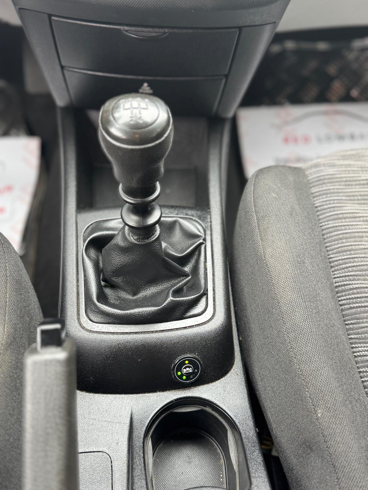 Kia Ceed cee'd 1.4 109CV 5p. LX Bi-Fuel