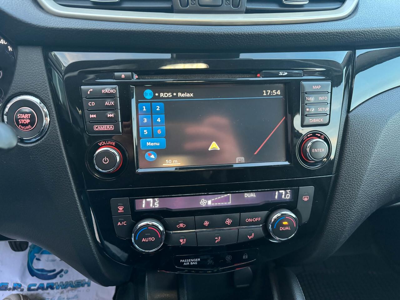 NISSAN QASHQAI 1.6 DCI 130CV TEKNA 2015