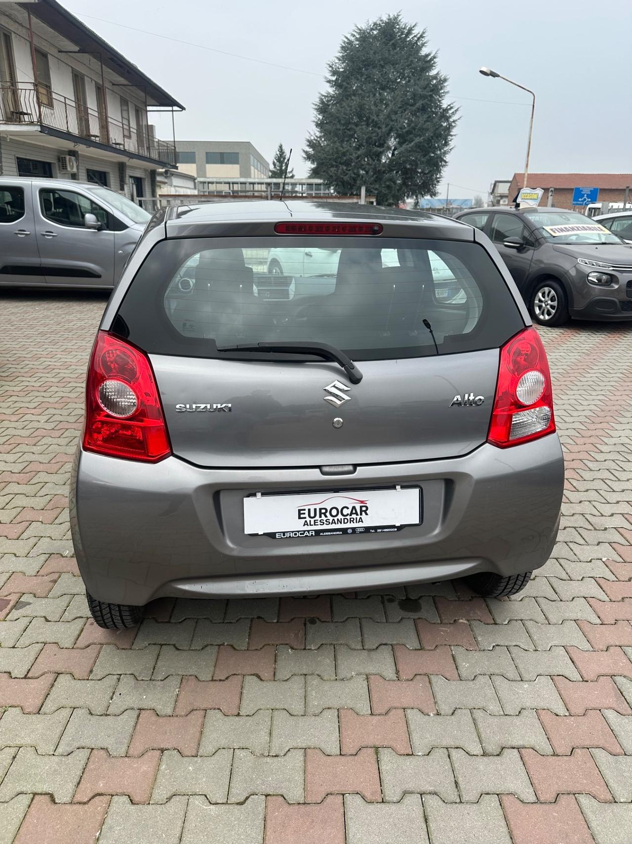 Suzuki Alto 1.0 VVT GPL