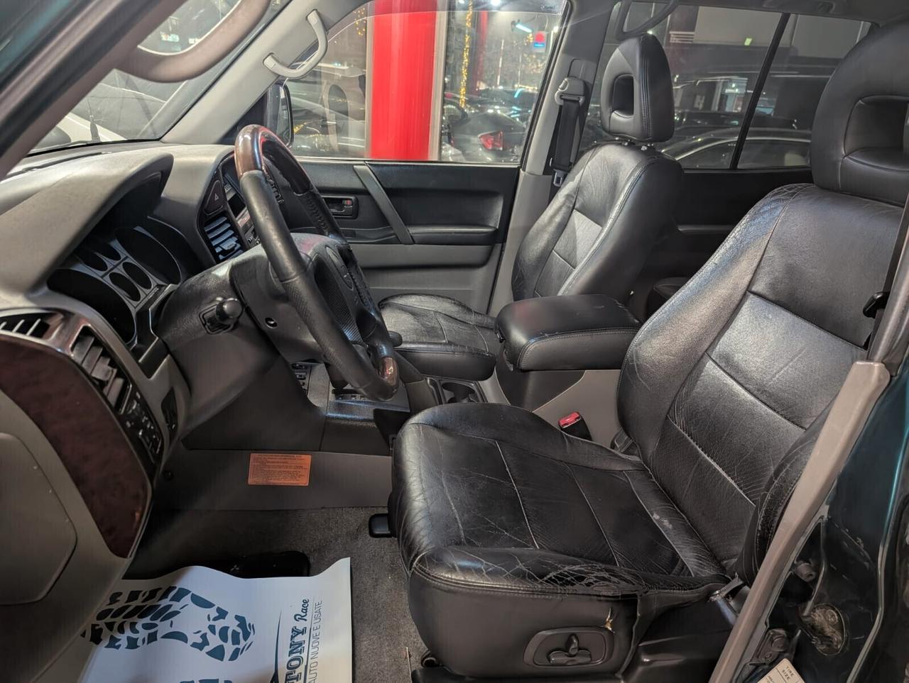 Mitsubishi Pajero 3.2 5 POSTI CAMBIO AUTOMATICO