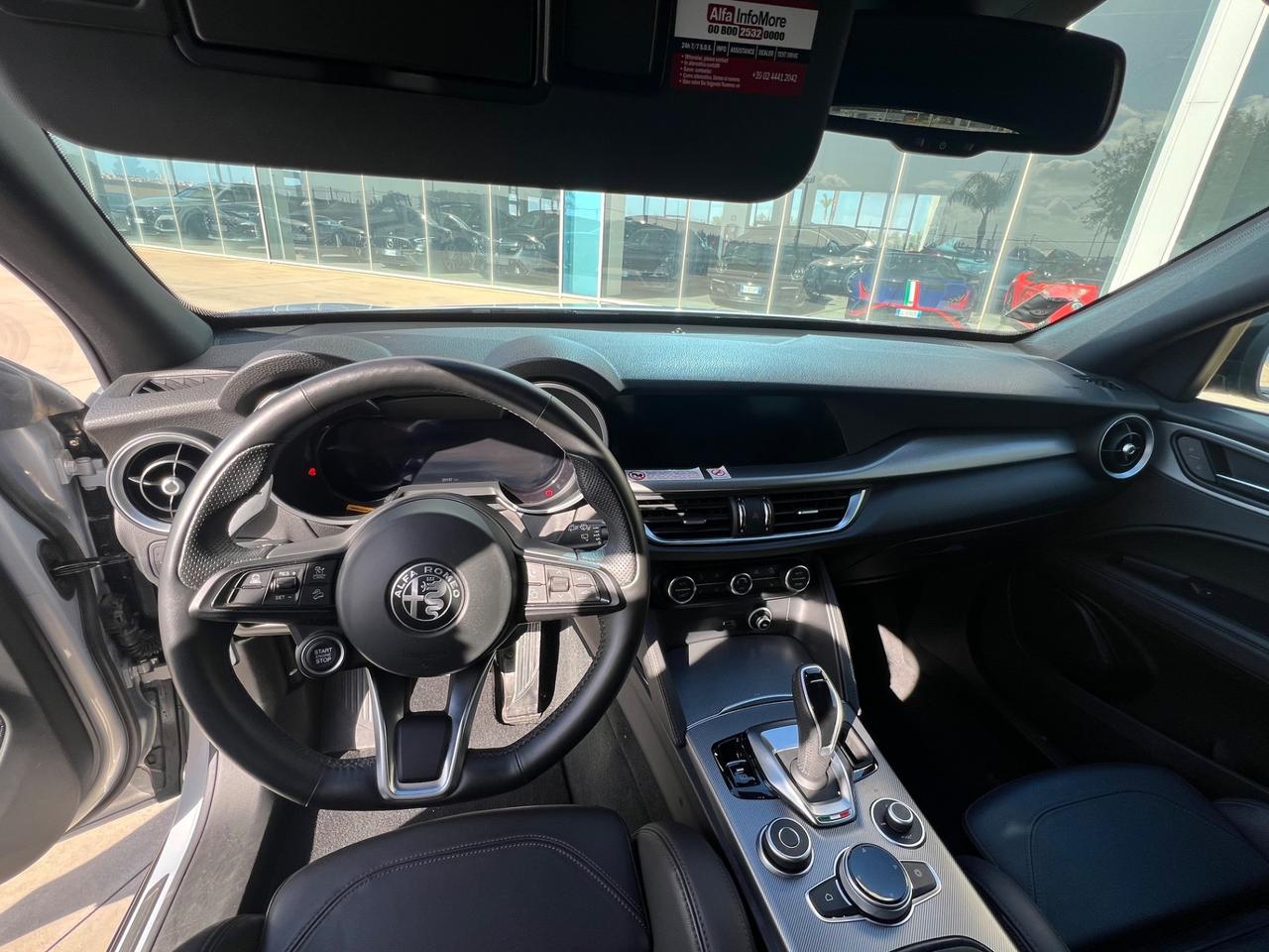 Alfa Romeo Stelvio Veloce Q4 210cv possibilità noleggio no scoring