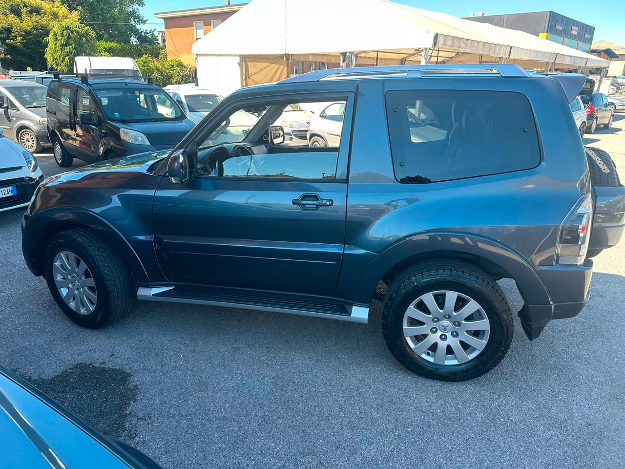 Mitsubishi Pajero 3.2 DI-D 16V 3p. Intense
