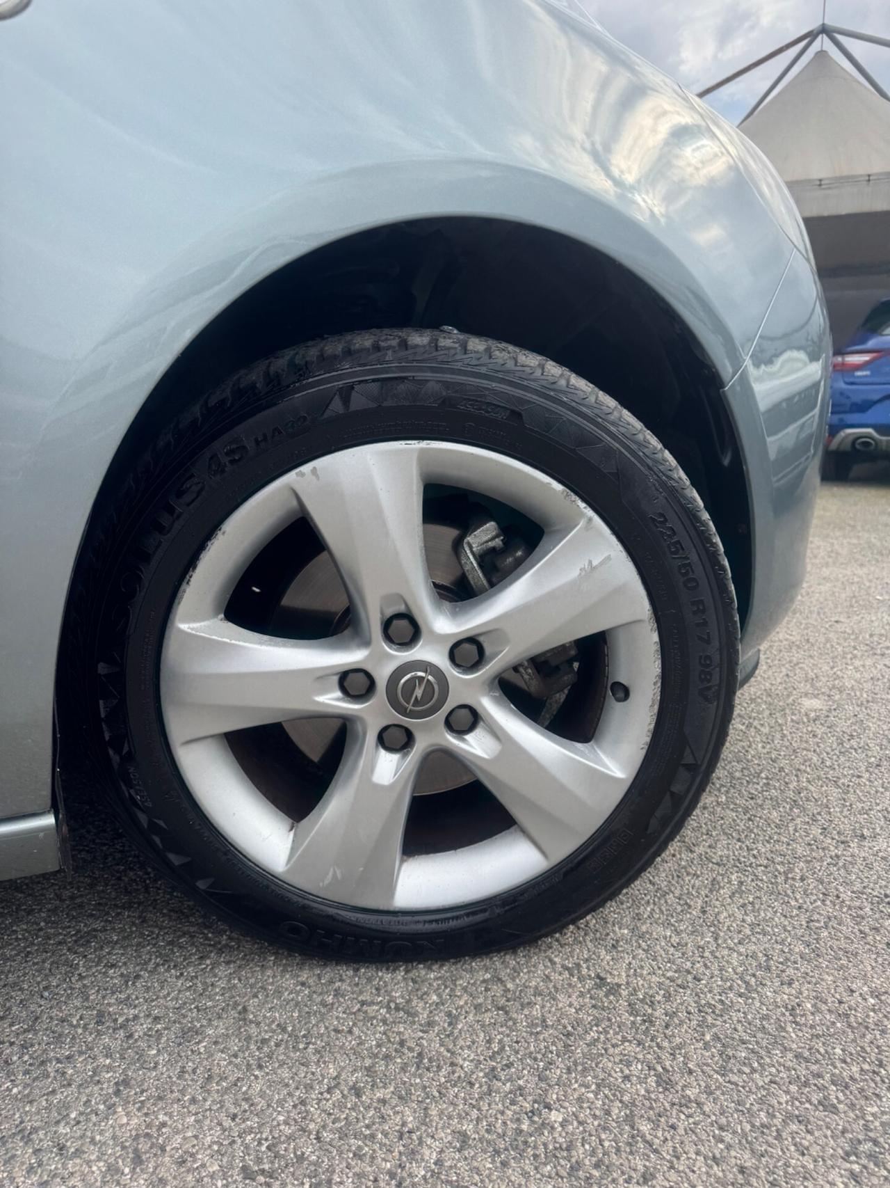 Opel Zafira Tourer 2.0 CDTi 130CV Cosmo