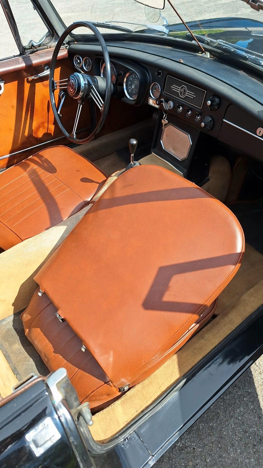 MGB ROADSTER - ASI - TARGA NERA PT