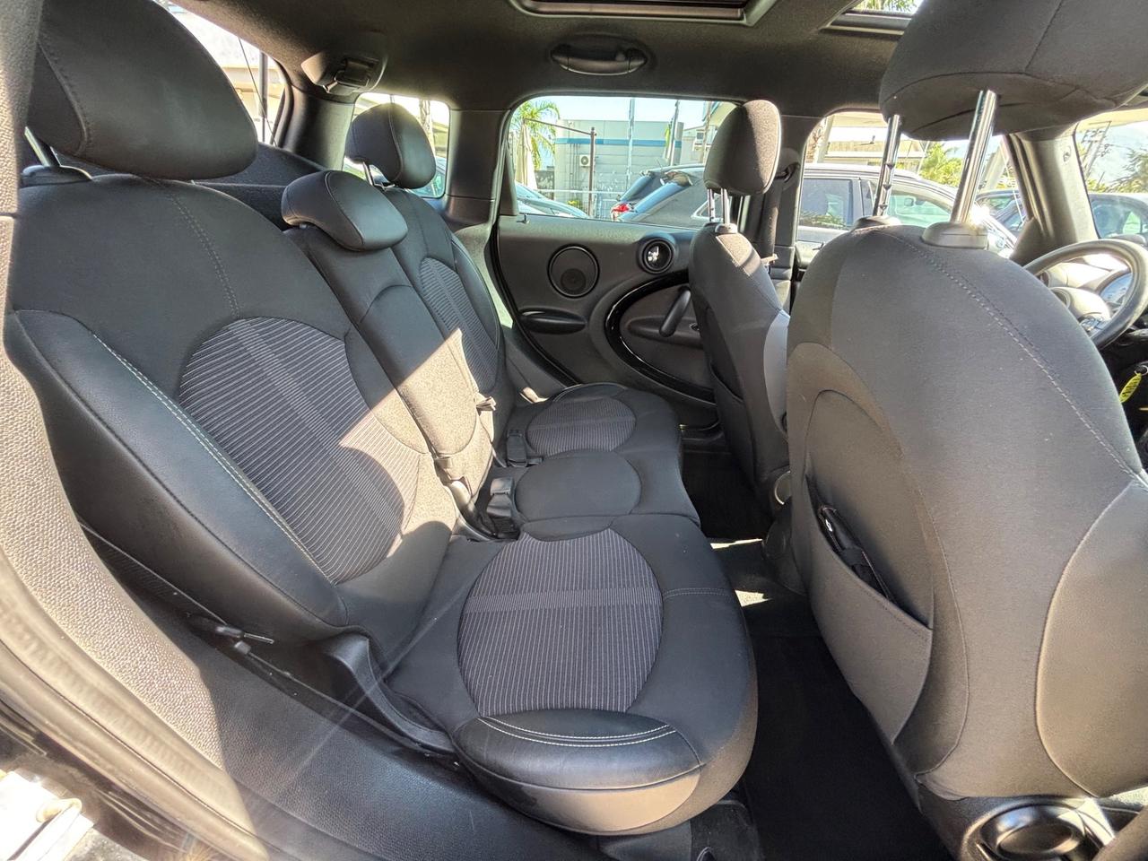 MINI COOPER D COUNTRYMAN ALL 4 TETTO APRIBILE