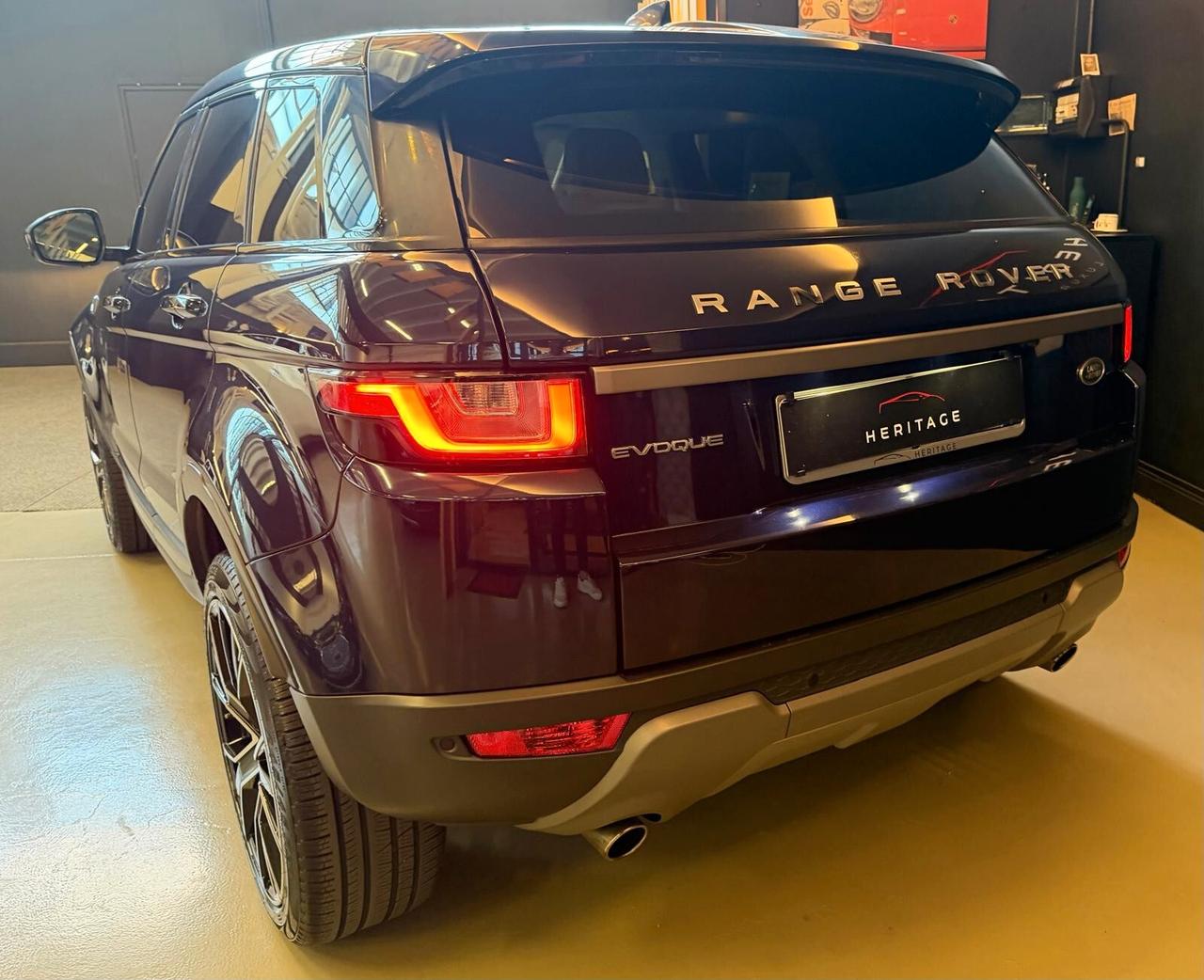 Land Rover Range Evoque 2.0 TD4 150 CV 5p. Business Edition Pure