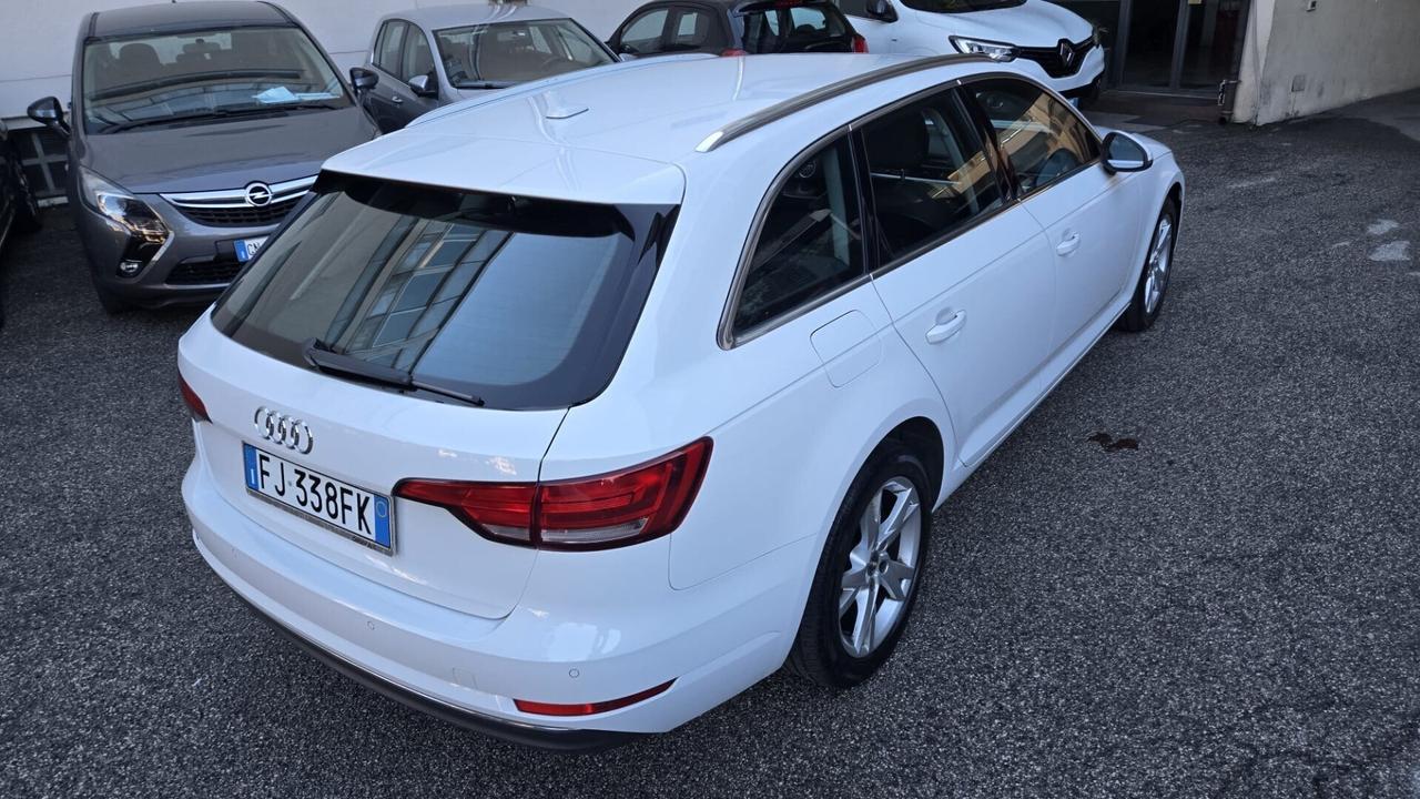 Audi A4 Avant 2.0 TDI 122 CV S tronic Business Spo