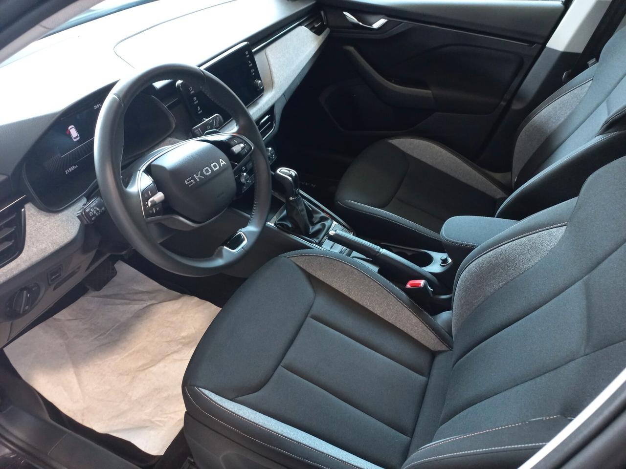 Skoda Kamiq 1.0 TSI 115 CV DSG Black Dots