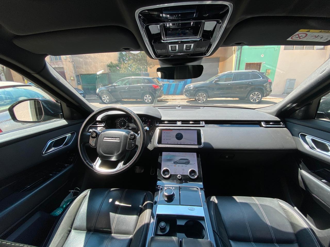 Land Rover Range Velar 2.0D I4 240 CV R-Dynamic