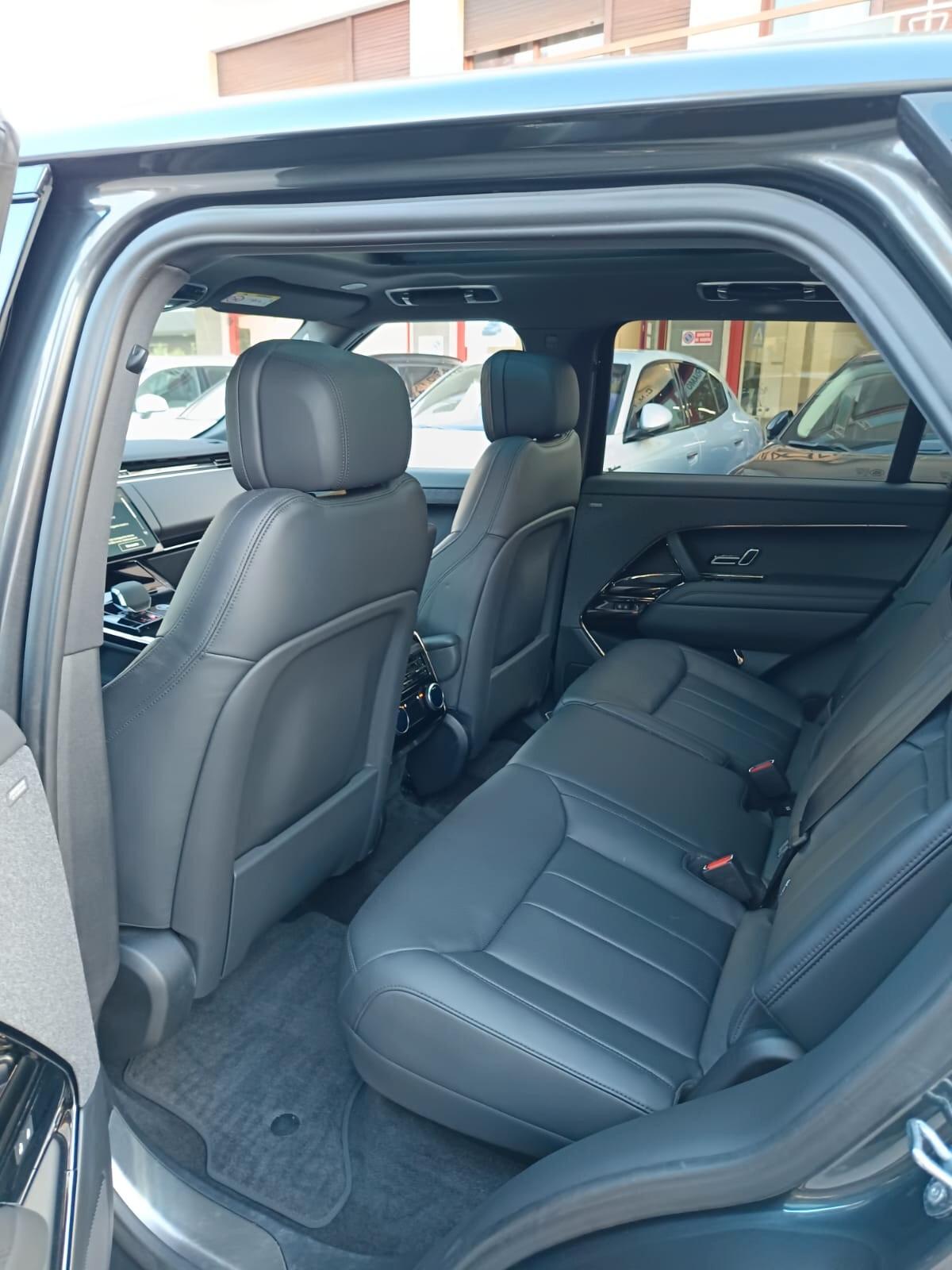 Land Rover Range Sport 3.0D l6 300 CV Dynamic HSE