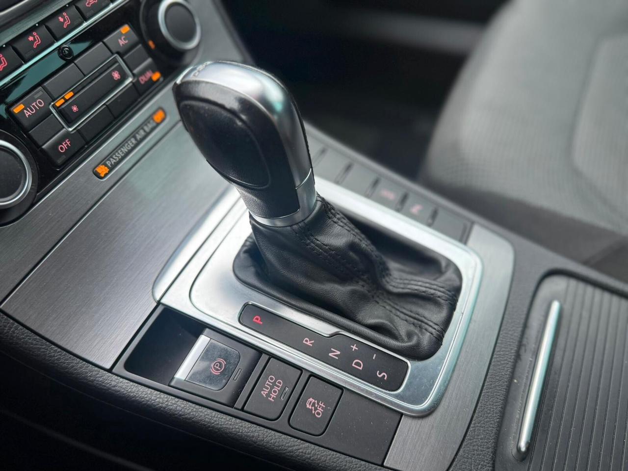 Volkswagen Passat 1.4 TSI DSG EcoFuel