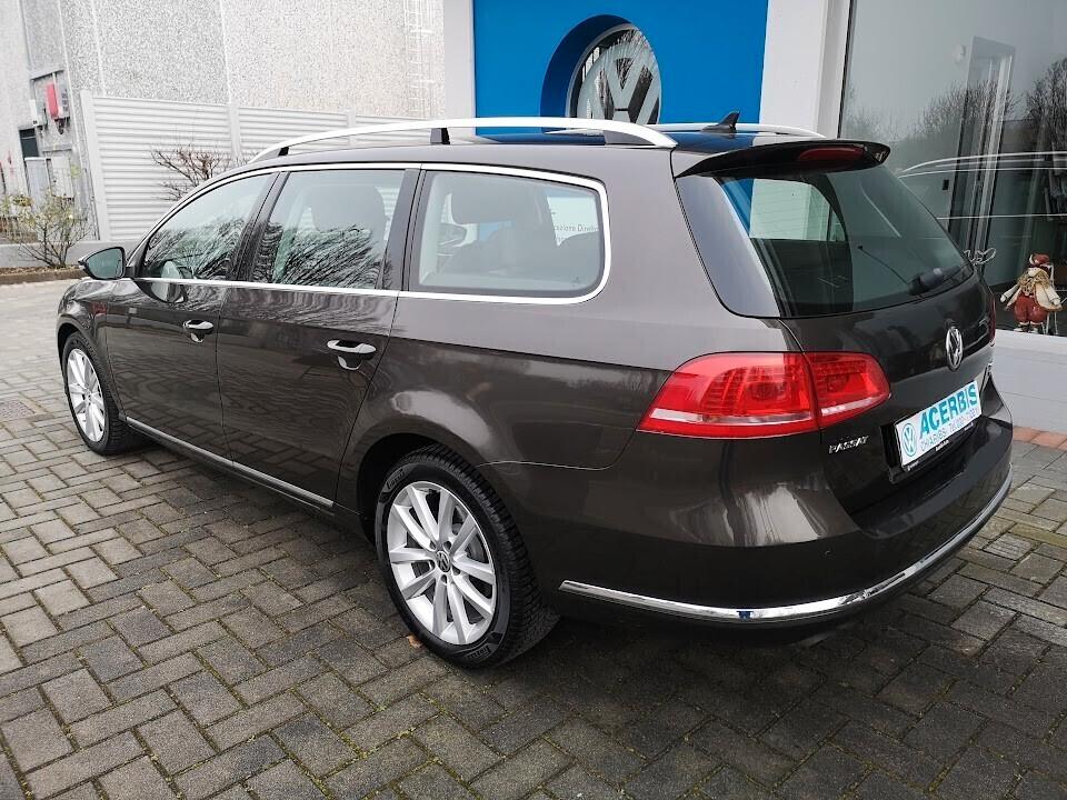 Volkswagen Passat Var. 2.0 TDI DSG High. BM.Tech. GANCIO DI TRAINO