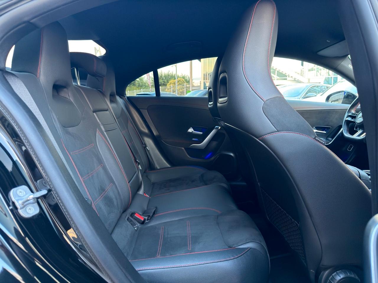Mercedes-benz CLA 180 d Automatic AMG Line Premium Plus