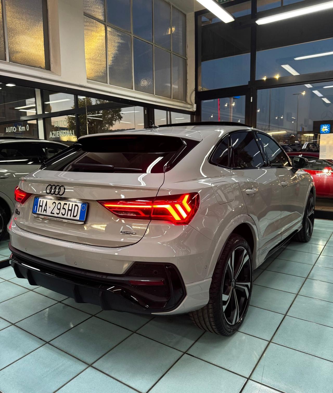 Audi Q3 SPB 45 TFSI quattro S tronic line edition