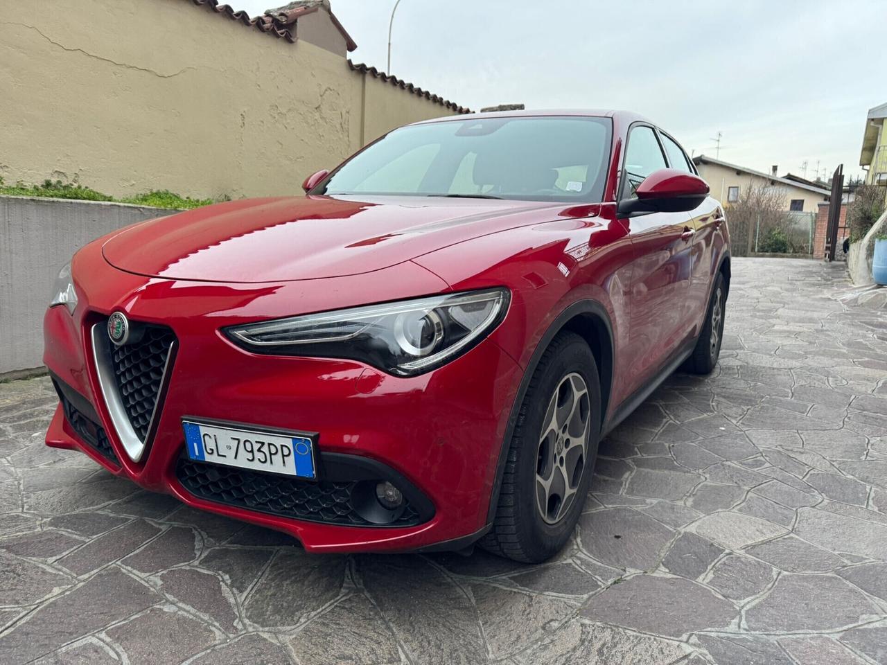 Alfa Romeo Stelvio 2.2 Turbodiesel 160 CV AT8 RWD Business