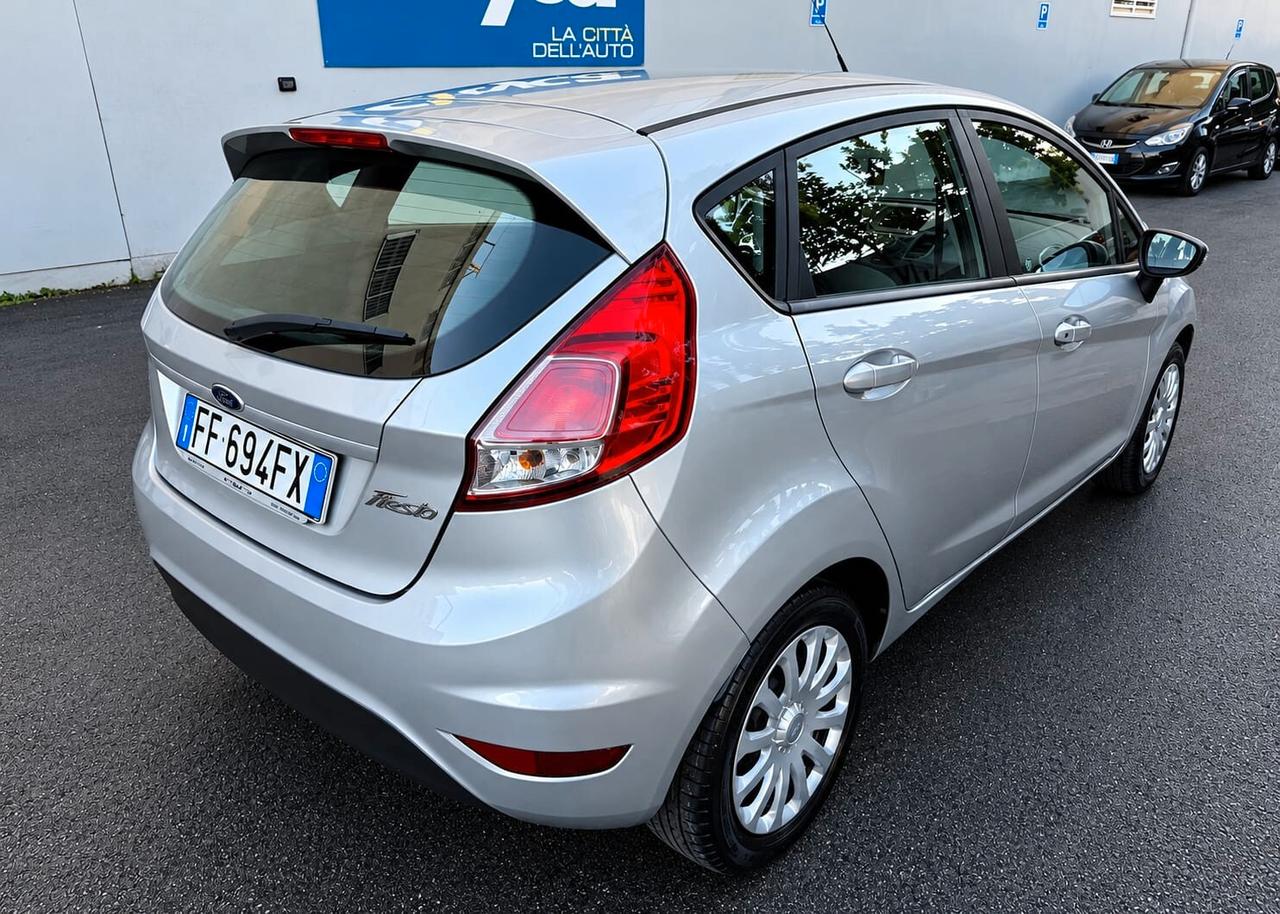 Ford Fiesta 1.5 TDCi 75CV 5 porte Business