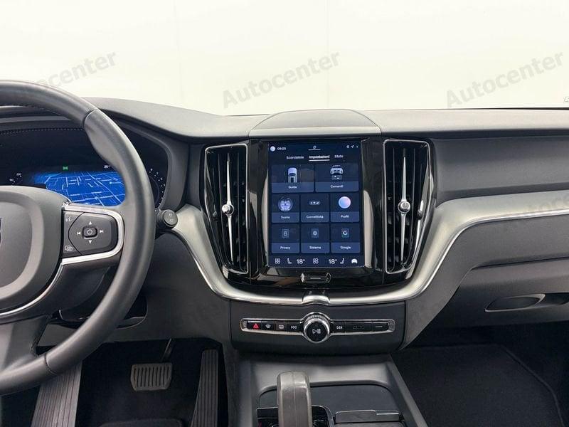 Volvo XC60 XC60 B4 (bz) 197CV TRAZIONE ANTERIORE MOMENTUM PRO