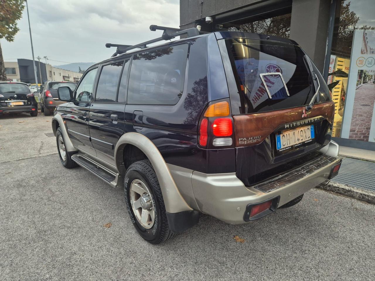 Mitsubishi Pajero Sport 2.5 TDI GLX 4x4 !!!