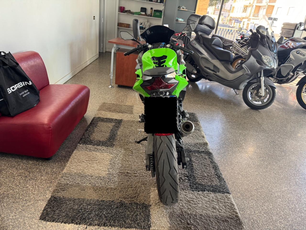 Kawasaki Ninja 400