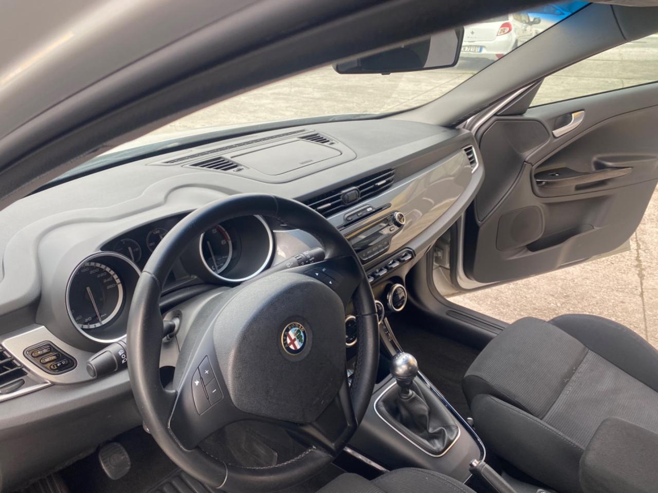 Alfa Romeo Giulietta 1.6 JTDm-2 105 CV Progression -2012