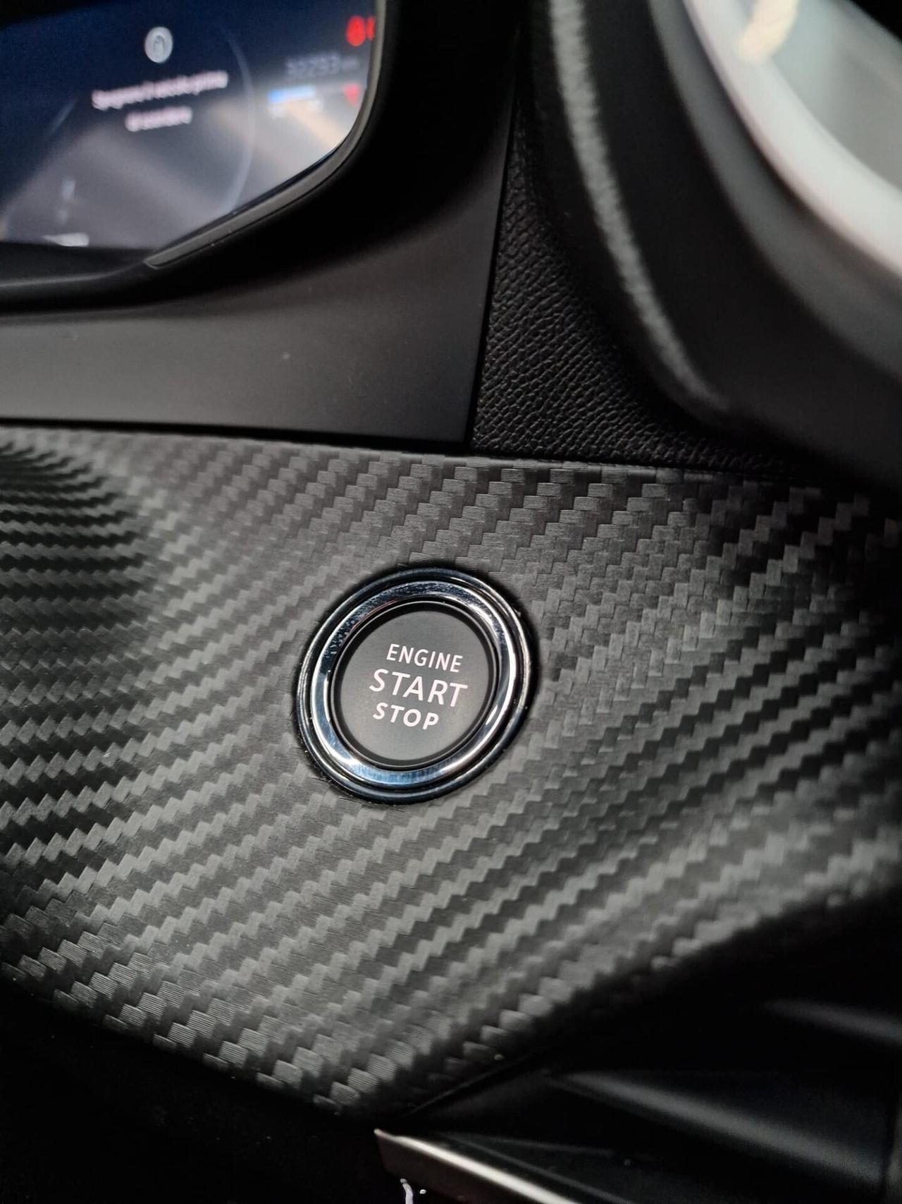 Peugeot 2008 1.2 PureTech 100 S&S Allure