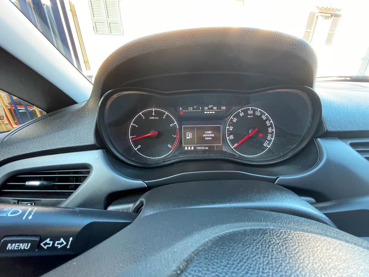 Opel Corsa 1.4 90CV GPL Tech 5 porte Cosmo