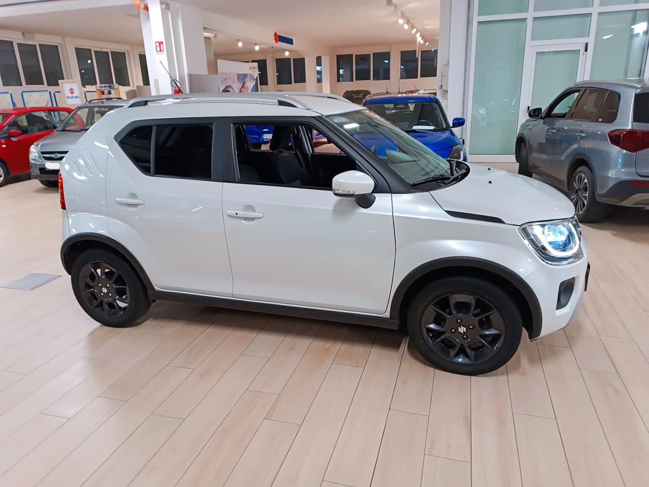 Suzuki Ignis 1.2 Hybrid 4WD All Grip Top