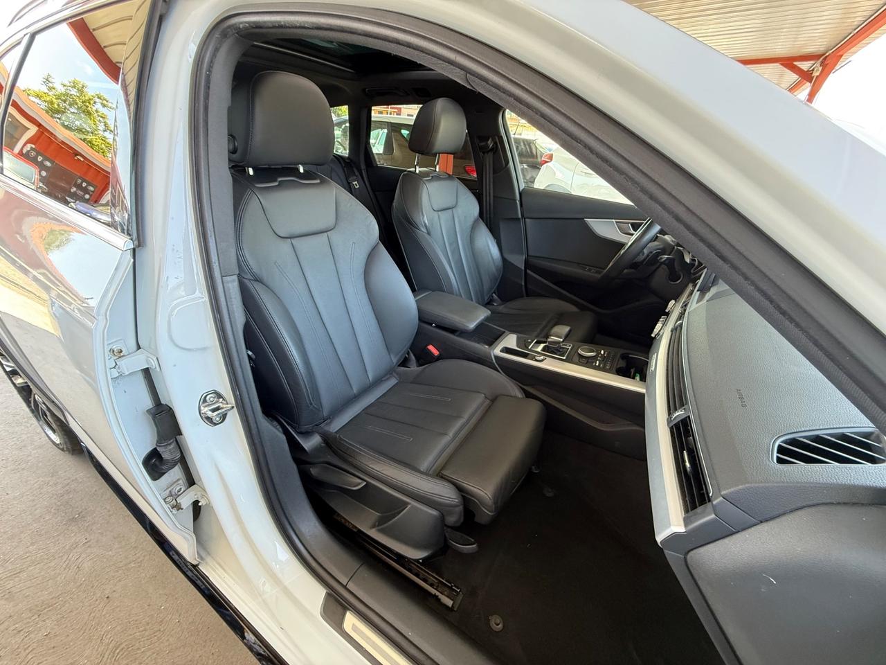 A4 allroad 2.0 TDI 190 CV S tronic-black pack -unipro-
