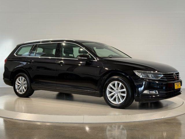 VOLKSWAGEN Passat Variant 1.6TDI Comfortline Business BlueMotion Technology