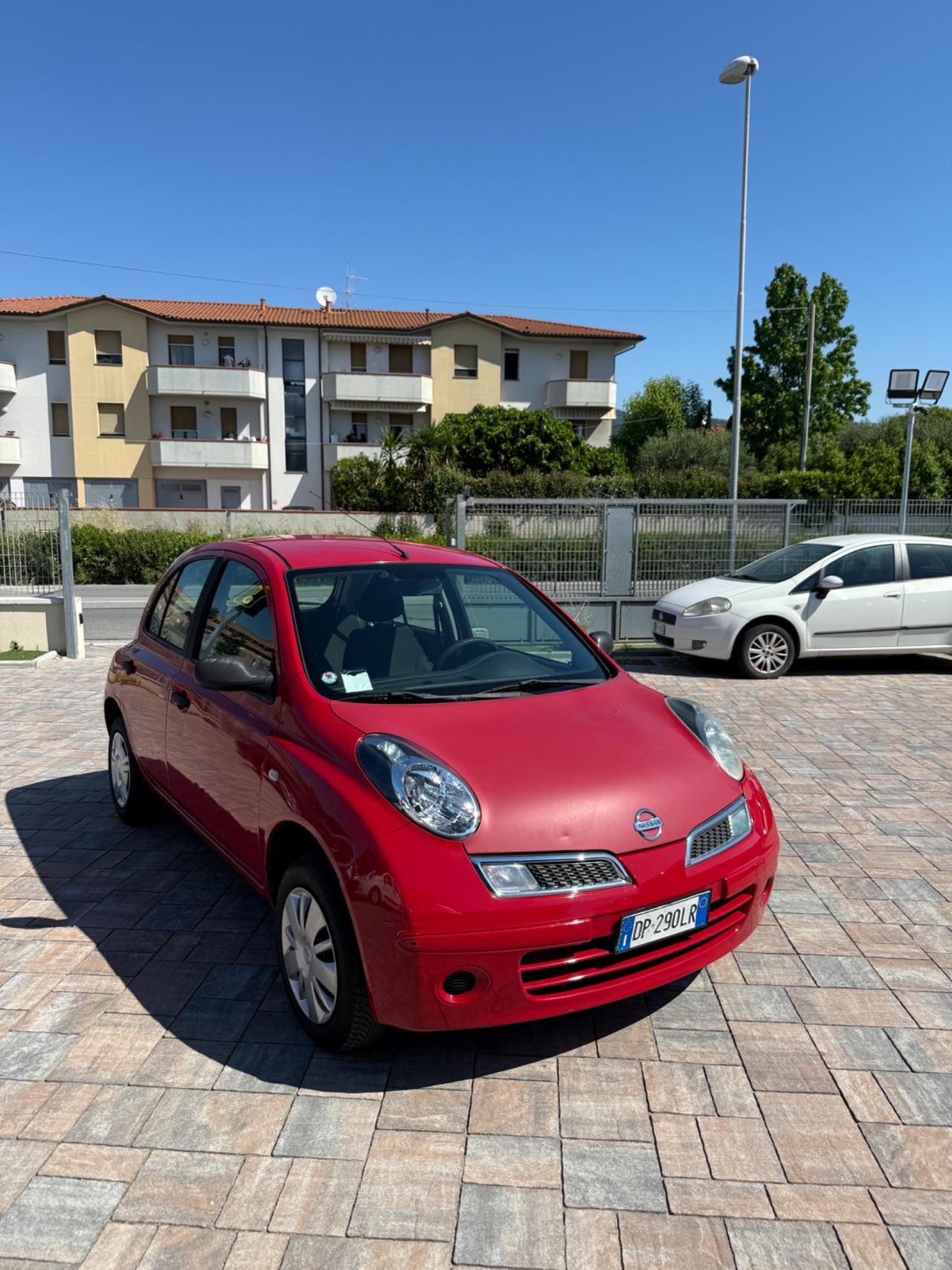 Nissan Micra 1.2 Benzina