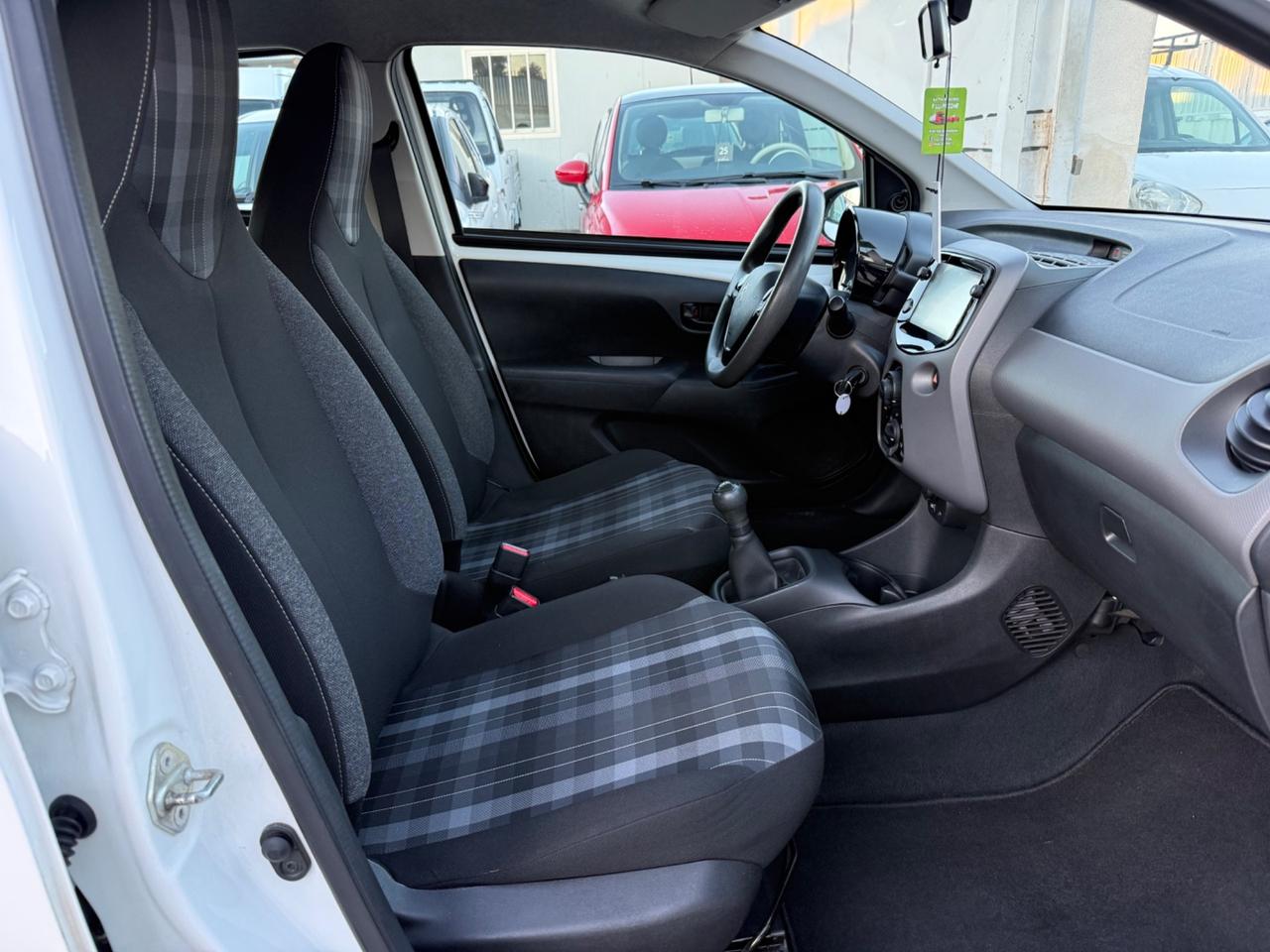 Peugeot 108 VTi 72 5 porte