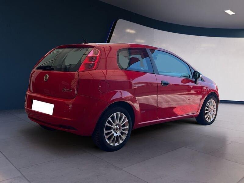FIAT Grande Punto 3p 1.4 Dynamic 77cv