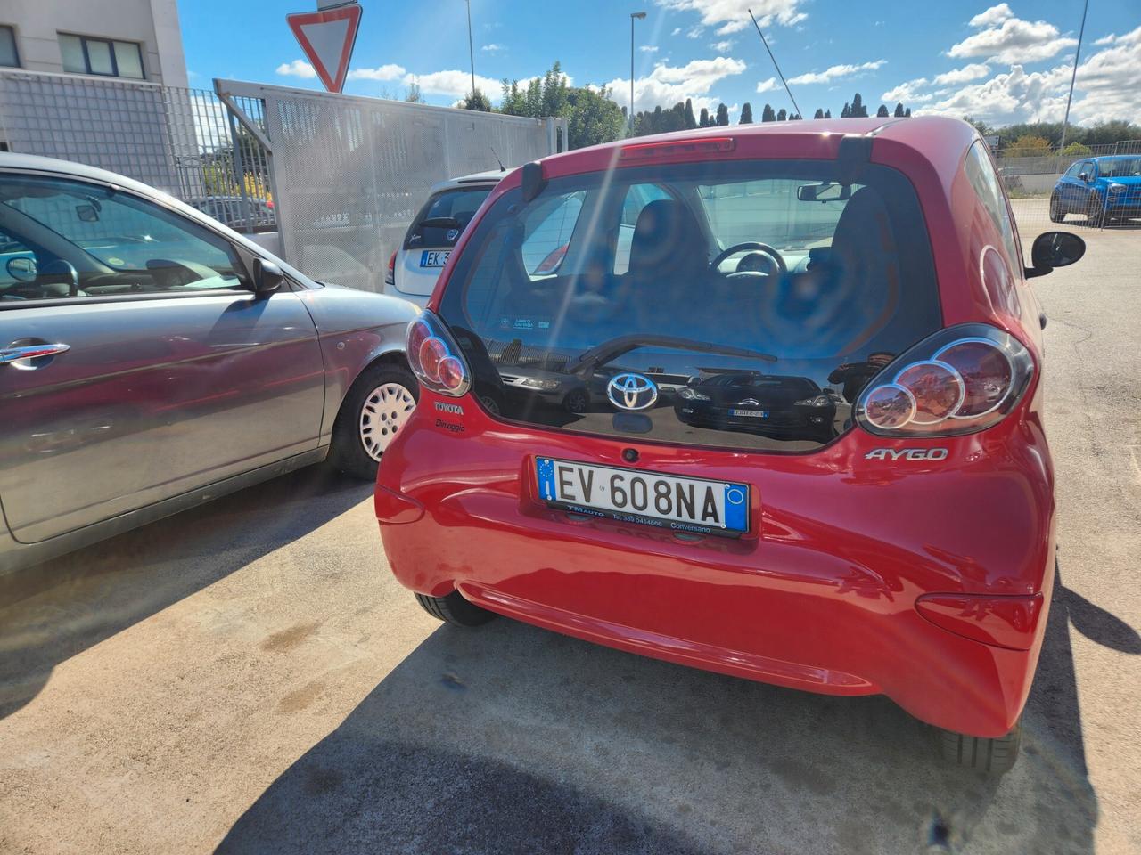 Toyota Aygo 1.0 BENZINA X NEOPATENTATI