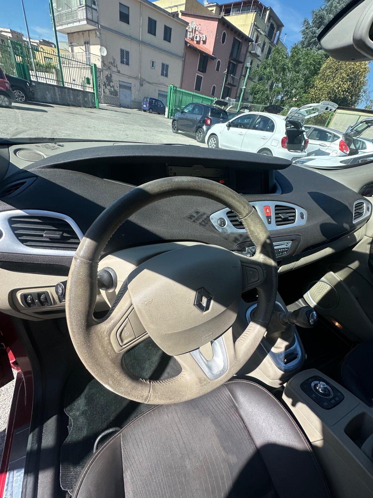Renault Scenic Scénic X-Mod 1.5 dCi 110CV Luxe