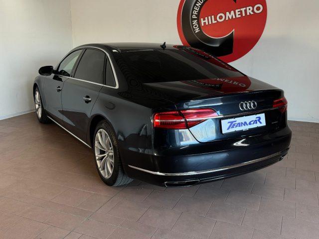 AUDI A8 3.0TDI 258CV quattro tiptronic TETTO/TELECAMERA