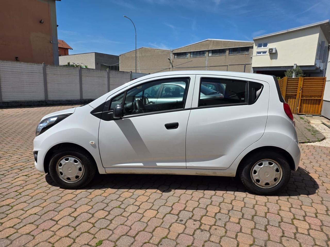 Chevrolet Spark 1.0 Pink Lady Special Edition