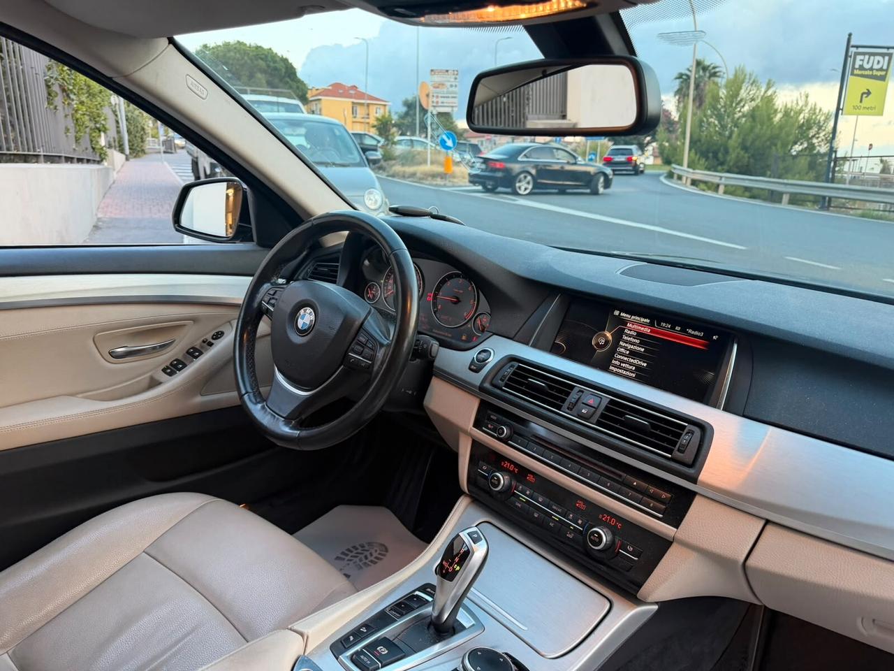 Bmw 520 520d xDrive Touring Luxury
